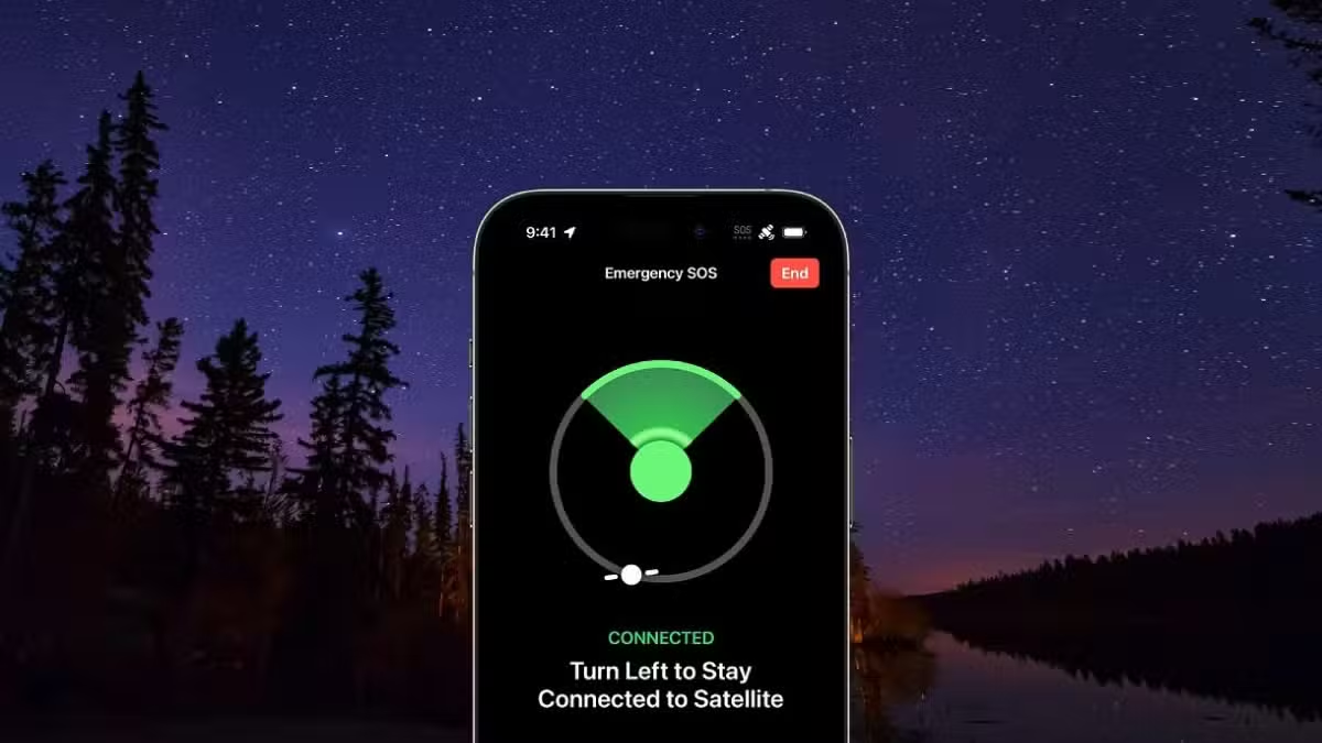 Apple Extends Free Satellite Features for Older iPhones for Another Year